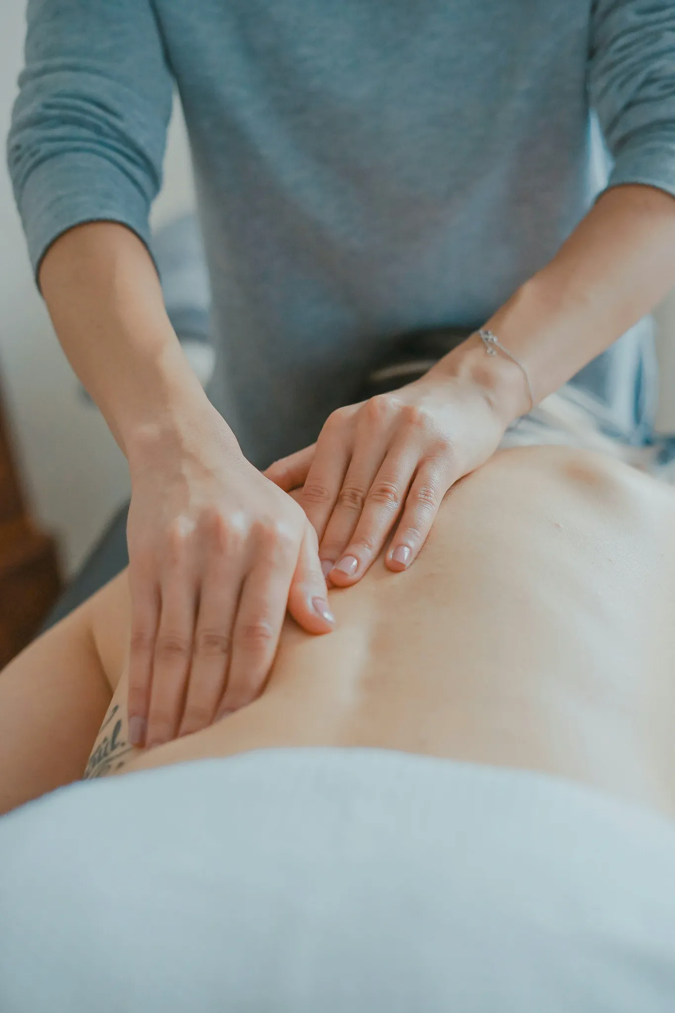 Hands-on myofascial bodywork treatment